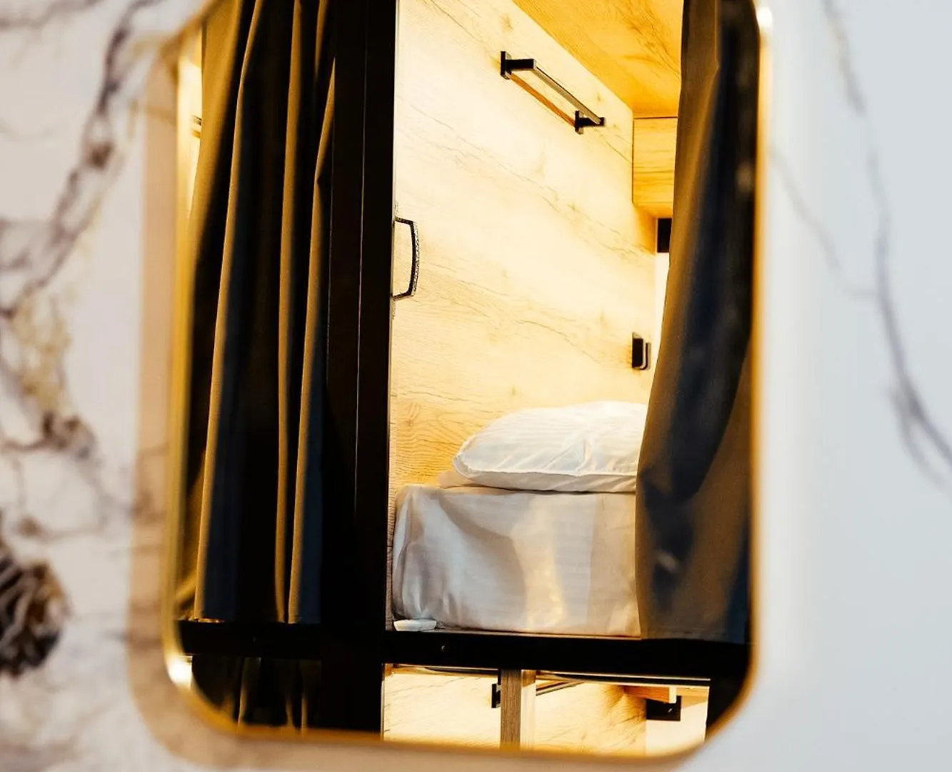 Hostel 1377 Astana Kapsül Otel